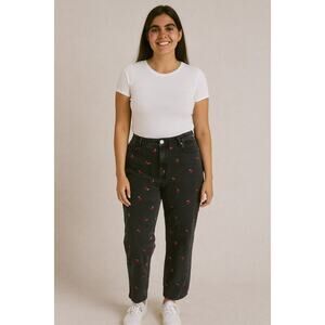 Forever 21+ Black Mom High Rise Jeans 14 Embroidered Cherry Girl Statement Fall